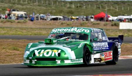 Santero se anota como candidato