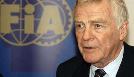 Develan la causa de la muerte de Mosley