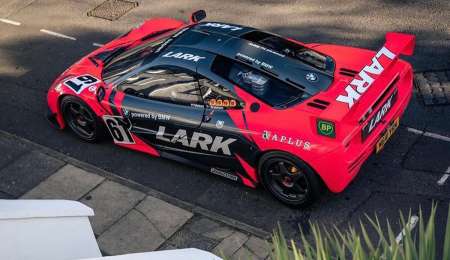 Se equivocó, le puso diésel a su McLaren y lo subió a las redes