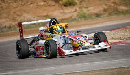 Suárez sigue en lo más alto