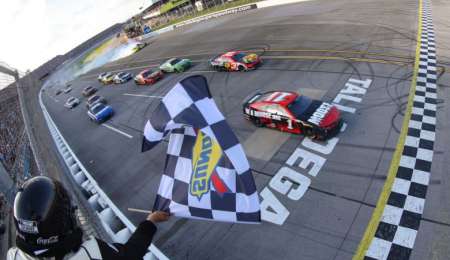 Nascar: Chastain gana en Talladega