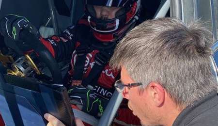 Prueba el peruano Pflucker