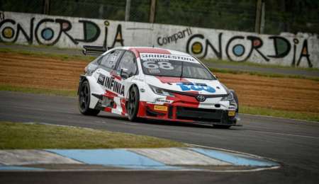 Santero amplió su ventaja en el campeonato