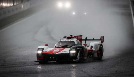 El Toyota de Pechito López ganó en Spa