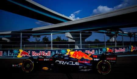 Apareció Red Bull y Pérez ganó el tercer ensayo