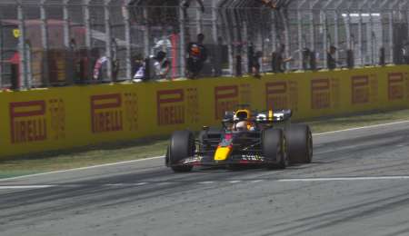 Verstappen ganó en España y es el nuevo líder