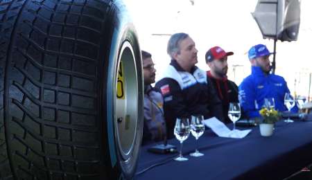Pirelli, con la figura de Fangio en TC2000