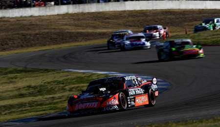 En Rafaela, Canapino arrancó adelante