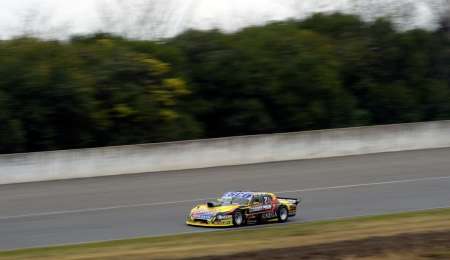 Álvarez y Martínez ganaron las series del TC Pista