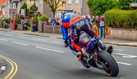 Así es el TT Isla de Man, la carrera más difícil del planeta