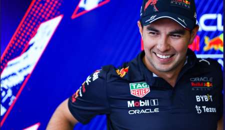 Checo Pérez arrancó adelante en la Fórmula 1 en Baku