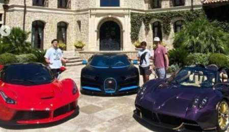 Colecciona autos, pero tiene 15 años y no puede manejar