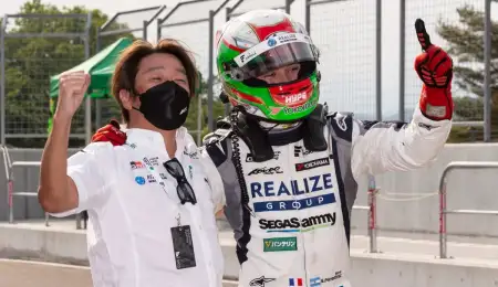 Fenestraz consiguió su primera victoria en la Súper Fórmula