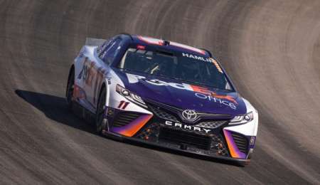 La lluvia suspendió la clasificación del Nascar