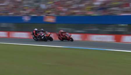 MotoGP: un 2x1 infartante sobre el final en Assen