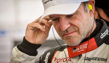 Toyota confirmó a Barrichello y Spataro