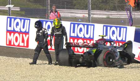 VIDEO: se pegó Lewis Hamilton en la F1 de Austria