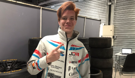 Top Race Junior: Juan Cruz Roca comenzó adelante en San Juan