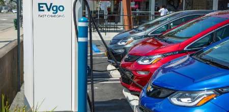 GM, Pilot Company y una red de carga rápida de vehículos eléctricos