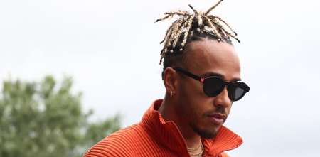 Lewis Hamilton con intereses en el fútbol americano