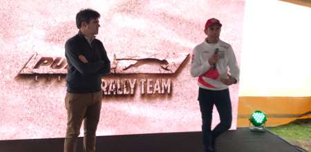 Dakar: el Pato Silva se presentó con el Puma Energy Rally Team