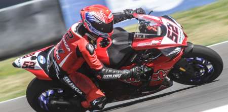 Superbike Argentino: Juan Manuel Solorza atacó en el final y ganó en El Villicum