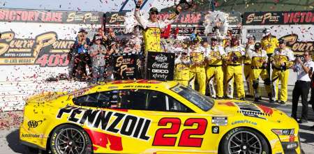 NASCAR: Joey Logano se metió en el Championship 4