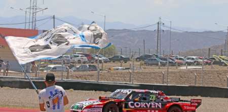 El agobiante calor de San Juan no pudo calentar la fría definición del TC
