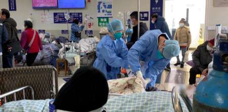 Alerta en China: los hospitales, colapsados por el rebrote de COVID