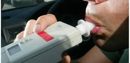 Ley de alcohol cero: ¿rige para la temporada de verano 2023?