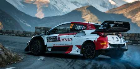 Sébastien Ogier lidera a pie firme en el Rally de Montecarlo