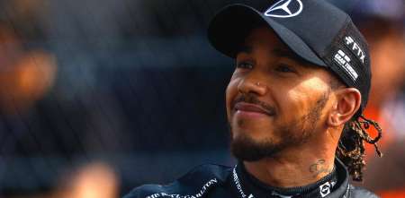 Lewis Hamilton hizo una cruda confesión sobre su infancia que sorprendió al mundo