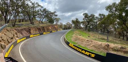 VIDEO: F1 en Bathurst