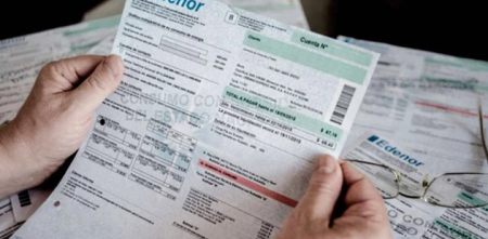 Nuevo golpe al bolsillo: las tarifas de electricidad aumentarán al menos un 60% en 2023 en el AMBA