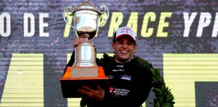 Diego Azar, en busca del tricampeonato en el Top Race