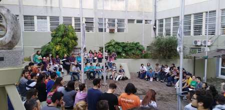 Record de extranjeros inscriptos en Medicina dentro de la UNLP