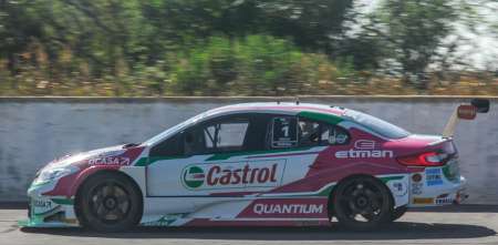 TC2000: Pernía voló en clasificación y se quedó con la pole en Rafaela