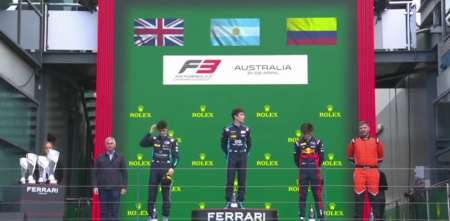 Franco Colapinto escuchó el himno nacional en lo más alto del podio