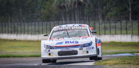 Top Race Series en Concordia: Nicanor Santilli Pazos lideró los entrenamientos