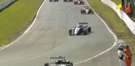 Insólito: el momento que pudo haber terminado en tragedia en Inglaterra