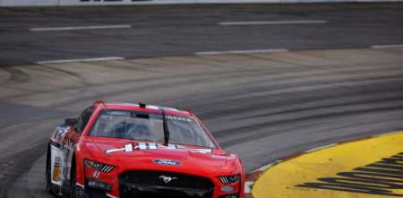 NASCAR: Ryan Preece logró su primera pole en Martinsville