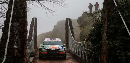 Rally Argentino: Alejandro Cancio saltó a la punta a un tramo del final en Mina Clavero