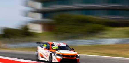 TCR World Tour: Girolami culminó quinto en la primera competencia