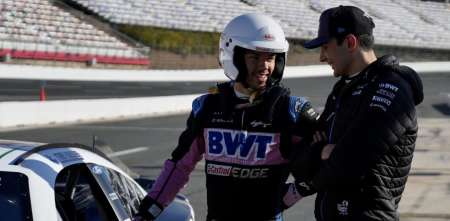 Ocon y Gasly se subieron a un auto de NASCAR