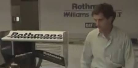 VIDEO INÉDITO: Ayrton Senna llegando a los boxes de Imola en 1994