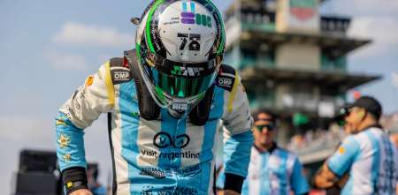 Indy500: Agustín Canapino no pudo ocultar su tristeza tras el abandono
