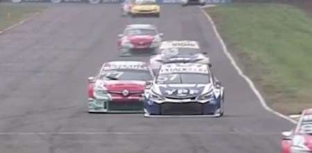 TC2000: Vivian, en modo ataque para saltar al segundo puesto