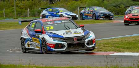 ¿Cuál es el objetivo principal de Montenegro en el TCR South America?