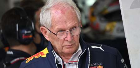 F1: Marko: "Checo Pérez no debe pensar en campeonatos"