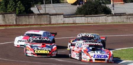 TC: un piloto de Ford metió un cambio y reflotó un equipo